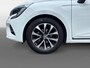 Renault Clio 90PK TCe Techno | Navi | Camera | Parkeersensoren | Climate Control | Apple CarPlay/Android Auto | Cruise Control | Lichtmetalen Velgen | Licht & Regen Sensor | Armsteun |