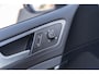 Volkswagen Golf 1.0 TSI R-line Comfortline | Navigatie | Parkeersensoren | Climate Control | Regensensor | Cruise Control Adaptief | Lichtmetalen Velgen