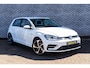 Volkswagen Golf 1.0 TSI R-line Comfortline | Navigatie | Parkeersensoren | Climate Control | Regensensor | Cruise Control Adaptief | Lichtmetalen Velgen