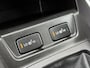 Suzuki Vitara 1.0 Boosterjet Select | Apple Carplay | Android Auto | Navigatie | Stoelverwarming | DAB+ | Camera | Cruise Control | 17" Lichtmetaal | Airconditioning | LED |