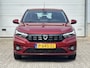 Dacia Sandero Stepway 1.0 TCe 100 Bi-Fuel Comfort / Achteruitrijcamera / Trekhaak / Keyless Entry / Dodehoek Detectie / Dealer Onderhouden / 1e Eigenaar /