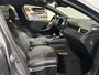 Renault Clio 145PK E-Tech Full Hybrid Esprit Alpine Automaat | DEMO | Bose Audio | Stoelverwarming | 360 Camera | Digital Cockpit | Apple CarPlay/Android Auto | Licht & Regen Sensor | Navi |