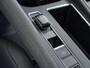 Skoda Enyaq iV 60 Panoramadak Trekhaak Navi Ecc Camera Apple Carplay Android Auto Cruise Control SOH 89,6% Elek.Achterklep Stuurverwarming Bluetooth Led Keyless advanced 1.000KG Trekgewicht 1e Eigenaar Origineel Nederlandse Auto