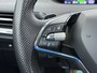 Skoda Enyaq iV 60 Panoramadak Trekhaak Navi Ecc Camera Apple Carplay Android Auto Cruise Control SOH 89,6% Elek.Achterklep Stuurverwarming Bluetooth Led Keyless advanced 1.000KG Trekgewicht 1e Eigenaar Origineel Nederlandse Auto