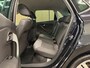 Volkswagen Polo 1.2 TSI R-Line * Navigatie / 17" LM Velgen / Parkeersensoren / NL Auto *