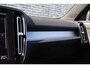 Volvo XC40 1.5 T4 Plug-in Hybrid Core Bright | PHEV | Navigatie | Achteruitrijcamera | Parkeersensoren | Elektrische Achterklep | Keyless Entry | Lichtmetalen Velgen 18 inch | LED Koplampen