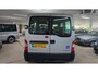 Renault Master T28 2.5 dCi L1H1 rolstoelbus alles automatisch+ 4 personen Airco