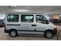 Renault Master T28 2.5 dCi L1H1 rolstoelbus alles automatisch+ 4 personen Airco