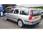 Volvo V70 2.4 T Automaat 7-zits & Leer 200 pk