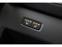 Volvo XC60 II T6 PLUG-IN HYBRID AWD ULTRA DARK BLACK EDITION -PANO.DAK|BOWERS&WILKINS|GEVENT.LEDER+MASSAGE|LUCHTVERING|360°CAM|HEAD-UP DISP.|GELAAGD.GLAS|22"