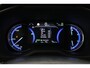 Toyota RAV4 2.5 Hybrid Bi-Tone | Trekhaak | Navigatie | Leder | Apple Carplay / Android Auto | Stoel-/stuurverwarming | Keyless | Adaptive Cruise | Clima | Parkeersensoren voor/achter | 18 inch