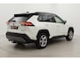 Toyota RAV4 2.5 Hybrid Bi-Tone | Trekhaak | Navigatie | Leder | Apple Carplay / Android Auto | Stoel-/stuurverwarming | Keyless | Adaptive Cruise | Clima | Parkeersensoren voor/achter | 18 inch