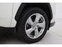 Toyota RAV4 2.5 Hybrid Bi-Tone | Trekhaak | Navigatie | Leder | Apple Carplay / Android Auto | Stoel-/stuurverwarming | Keyless | Adaptive Cruise | Clima | Parkeersensoren voor/achter | 18 inch