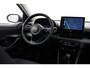 Toyota Yaris 1.5 Hybrid 115 Dynamic | Apple Carplay / Android Auto | Dodehoek detectie | Parkeersensoren voor/achter | Stoel-/stuurverwarming | Adaptive Cruise | Clima | Keyless | Camera | 16 inch