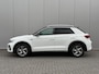 Volkswagen T-Roc 1.5 TSI R-Line Carplay Camera Led Acc Trekhaak