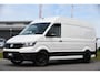 Volkswagen Crafter 35 2.0 TDI L3H3 PB Edition Cruise, Carplay, Sensoren, geveerde stoel, Trekhaak, 140pk, Automaat, Multimedia, Uniek!