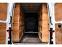 Volkswagen Crafter 35 2.0 TDI L3H3 PB Edition Cruise, Carplay, Sensoren, geveerde stoel, Trekhaak, 140pk, Automaat, Multimedia, Uniek!