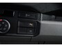 Volkswagen Crafter 35 2.0 TDI L3H3 PB Edition Cruise, Carplay, Sensoren, geveerde stoel, Trekhaak, 140pk, Automaat, Multimedia, Uniek!