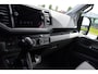 Volkswagen Crafter 35 2.0 TDI L3H3 PB Edition Cruise, Carplay, Sensoren, geveerde stoel, Trekhaak, 140pk, Automaat, Multimedia, Uniek!