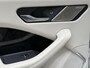Jaguar I-Pace EV400 HSE 90 kWh | 86% SOH | AWD | Lederen bekleding | Trekhaak afneembaar | Stoel&Stuurverwarming | 360 camera | Meridian audio | Navigatie | CarPlay | 20 inch velgen | Matrix-LED | DAB | Volledig onderhouden