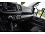 Volkswagen Crafter 35 2.0 TDI L4H3 DC PB Edition Cruise, Carplay, 177pk, Trekhaak, Multimedia, Airco, 5 Zits, Automaat, Uniek!