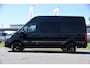 Mercedes-Benz Sprinter 319 V6 3.0 CDI L2H2 DC Black Edition Full Options! 360 Camera, Cruise, Carplay, 10,5'' Mbux, LED, 2 x Geveerde stoel, Stoelverwarming, Sensoren, Uniek!