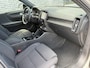 Volvo XC40 Single Motor Essential 69 kWh | Navigatie | Apple Carplay | Android Auto | Achteruitrijcamera | Parkeersensoren | Lichtmetalen Velgen 19 inch