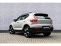 Volvo XC40 Single Motor Essential 69 kWh | Navigatie | Apple Carplay | Android Auto | Achteruitrijcamera | Parkeersensoren | Lichtmetalen Velgen 19 inch | Two-Tone