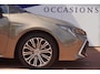 Toyota Corolla Touring Sports 1.8 Hybrid Executive+Leder+Head-Up+Elek-Klep+navi+camera+stoel-verw+zwarte-Hemel+17"Lmv = SUPER !!