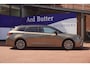 Toyota Corolla Touring Sports 1.8 Hybrid Executive+Leder+Head-Up+Elek-Klep+navi+camera+stoel-verw+zwarte-Hemel+17"Lmv = SUPER !!