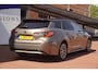 Toyota Corolla Touring Sports 1.8 Hybrid Executive+Leder+Head-Up+Elek-Klep+navi+camera+stoel-verw+zwarte-Hemel+17"Lmv = SUPER !!