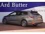 Toyota Corolla Touring Sports 1.8 Hybrid Executive+Leder+Head-Up+Elek-Klep+navi+camera+stoel-verw+zwarte-Hemel+17"Lmv = SUPER !!