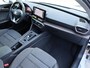 SEAT Leon Sportstourer 1.4 TSI eHybrid PHEV 204PK | Achteruitrijcamera | Carplay | Adaptive Cruise | Stoel&Stuurverwarming | Getint glas | Trekhaak |