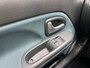 Renault Clio 1.2-16V Campus Airco Elektrische ramen Laag KM