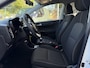 Kia Picanto 1.0 DPi DynamicLine Apple car play/android auto | Airco | LM Velgen | 1e eigenaar |Cruise Control | Achteruitrijcamera | Centrale deurvergrendeling |