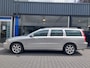 Volvo V70 2.0T Edition II Leer Xenon Navi Clima Cruise Trekhaak PDC Stoelverwarming 16 inch Origineel NL Drie eigenaren