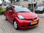 Toyota Aygo 1.0-12V Aspiration Red Navigator NL-AUTO-NAP