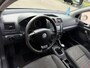 Volkswagen Golf 1.6 FSI Optive 3