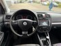 Volkswagen Golf 1.6 FSI Optive 3
