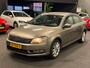 Volkswagen Passat 1.4 TSI Highline BlueMotion NAVI/CRUISE/PDC/TREKHAAK/CLIMATE/HALF-LEDER-ALCANTARA