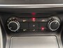 Mercedes-Benz CLA 180 Business Solution AMG | Trekhaak | Camera | LED | Alcantara/Leder | Origineel NL