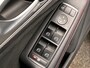 Mercedes-Benz CLA 180 Business Solution AMG | Trekhaak | Camera | LED | Alcantara/Leder | Origineel NL