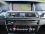 BMW 5-Serie Touring 520d High Executive Leer Keyless Led BI Xenon Stoelverwarming Pdc Navigatie Bleutooth Cruisecontrol Climatecontrol Lm Velgen