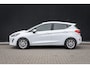 Ford Fiesta 1.0 EcoBoost Titanium | Apple carplay / android auto | Cruise control | Climate control Parkeer sensoren | Bluetooth | DAB-audio