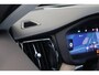 Volvo XC60 T6 350PK AWD Ultra Dark | Executive | Luchtvering | B&W | 21" | Massage | HUD