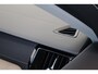 Volvo XC60 T6 350PK AWD Ultra Dark | Executive | Luchtvering | B&W | 21" | Massage | HUD