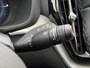 Volvo XC60 T6 Plug-in hybrid AWD Plus Dark 360 Camera | Panoramadak | Sportstoelen | Wegklapbare trekhaak | Extra getint glas | 21" Lichtmetalen velgen | | Achterbank verwarmd | Alarmsysteem | Apple Carplay/Android Auto|telefoonintegratie premium