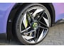 Abarth 600e 280 pk Scorpionissima 54 kWh / Navigatie / Camera / Sportstoelen / Elektr. kofferklep / PDC V+A / Stuur -en Stoelverwarmd / Dodehoek / 20'' LMV