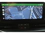 Abarth 600e 280 pk Scorpionissima 54 kWh / Navigatie / Camera / Sportstoelen / Elektr. kofferklep / PDC V+A / Stuur -en Stoelverwarmd / Dodehoek / 20'' LMV