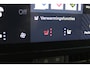 Abarth 600e 280 pk Scorpionissima 54 kWh / Navigatie / Camera / Sportstoelen / Elektr. kofferklep / PDC V+A / Stuur -en Stoelverwarmd / Dodehoek / 20'' LMV
